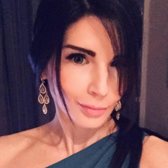 Meet your Posher, Amanda - Picture 1 of 1